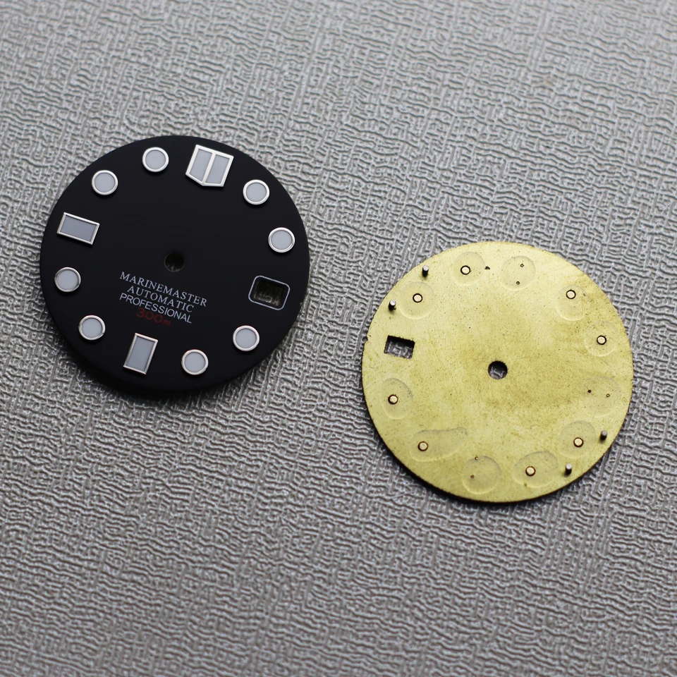 New NH35 dial strong green luminous mechanical table abalone modified matte stripe Fried SKX007 small mm28.5mm