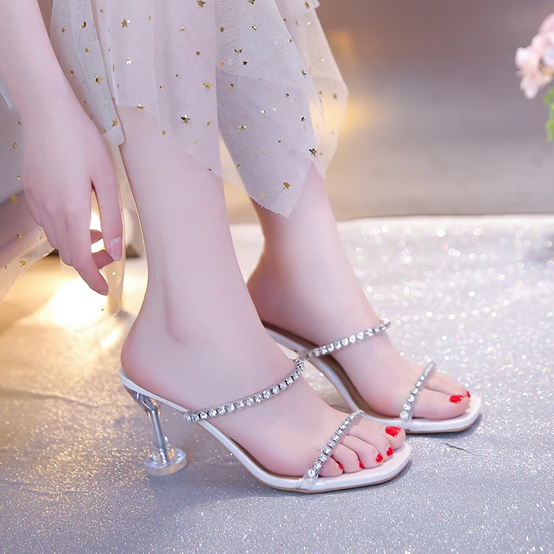 

Rhinestone Word with Sandals Outside Wear Sandals 2022 Spring and Summer French Crystal Stiletto Fashion Transparent Niche High