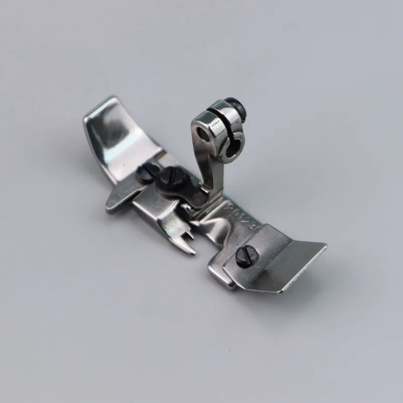 M700 четырехпроводная прижимная лапка 201230c оверлок машина четырехпроводная прижимная лапка оверлок машина плоская Нижняя прижимная лапка сталь