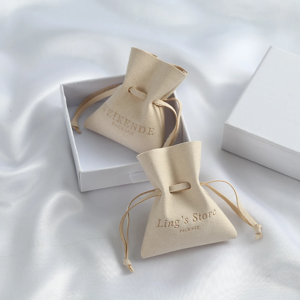 100pcs Microfiber Small Gift Jewelry Bags Customize Logo Travel Jewelry Pouch For Rings Pendant Wedding Favors Candy Goodie Bag