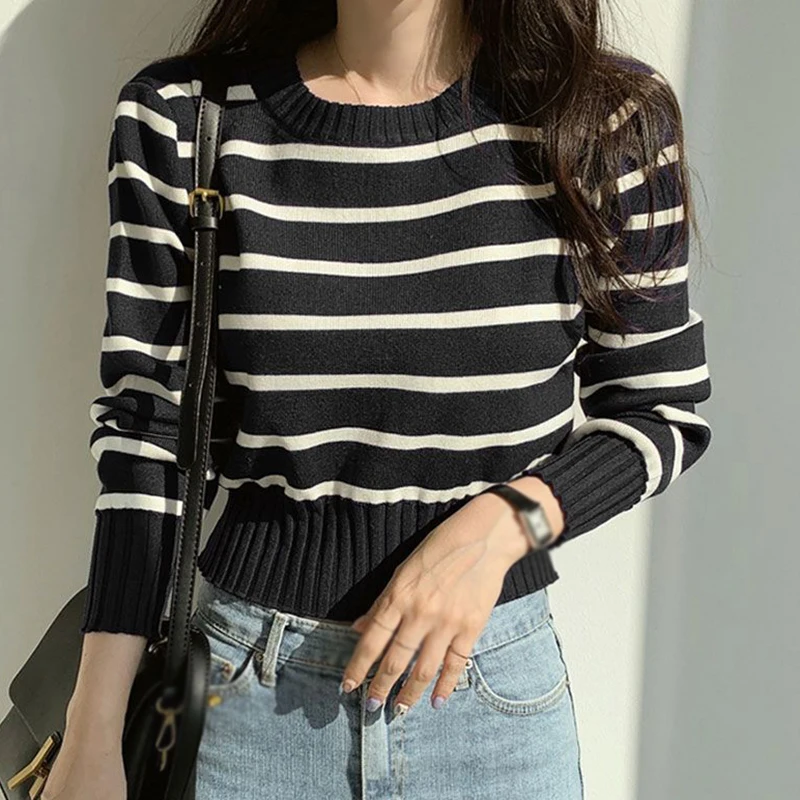 

Retro Simplicity O Neck Women's Knitted Tops Gentle Versatile Long Sleeves Stripe Contrast Color Casual Fashion Pullovers