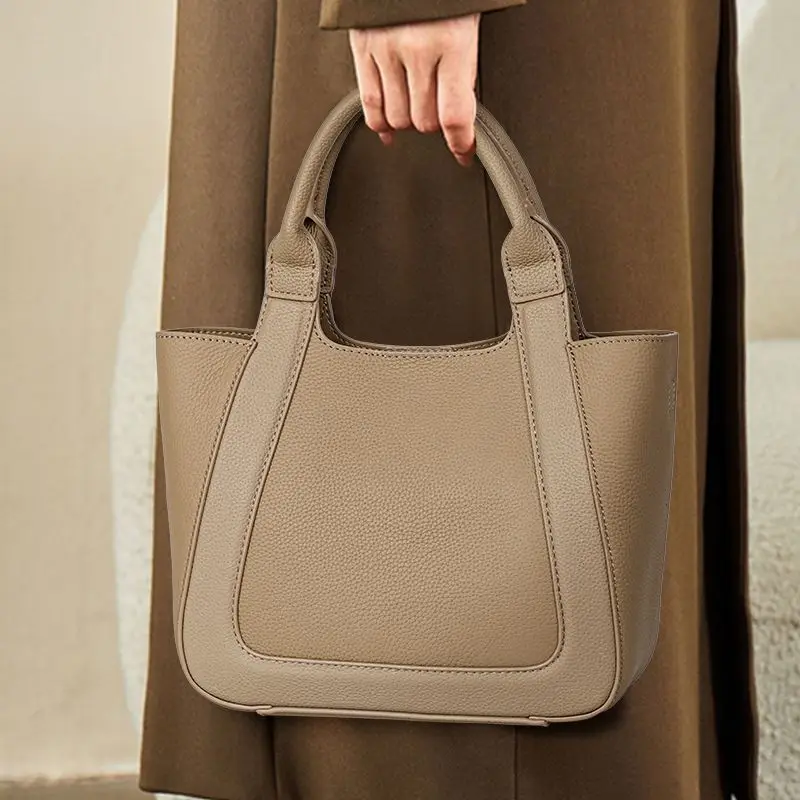 

High end large bag trendy fashion women's bag western-style shoulder bag large-capacity versatile commuting tote bag