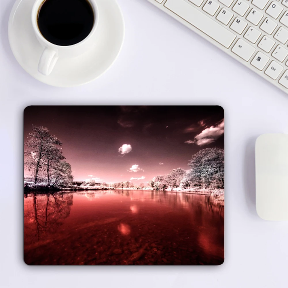 Маленький коврик для мыши Bloody Landscape аксессуары компьютерных игр клавиатуры и XXL
