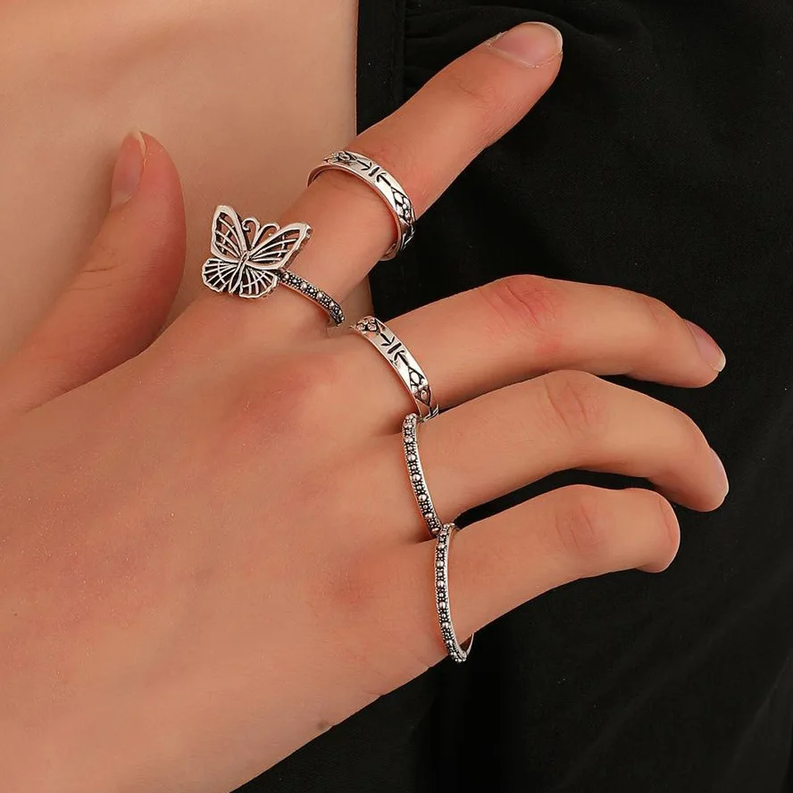 

Metal Material Hollow Butterfly Ring Set For Women Vintage Fashion Metal Ring 5-piece Set