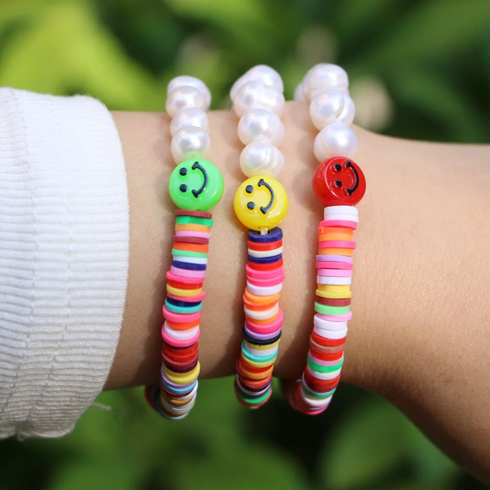 

Vlen Natural Pearl Heishi Bracelet for Women Smile Face Bracelet Colorful Polymer Clay Beads Pulseras Boho Summer Jewelry