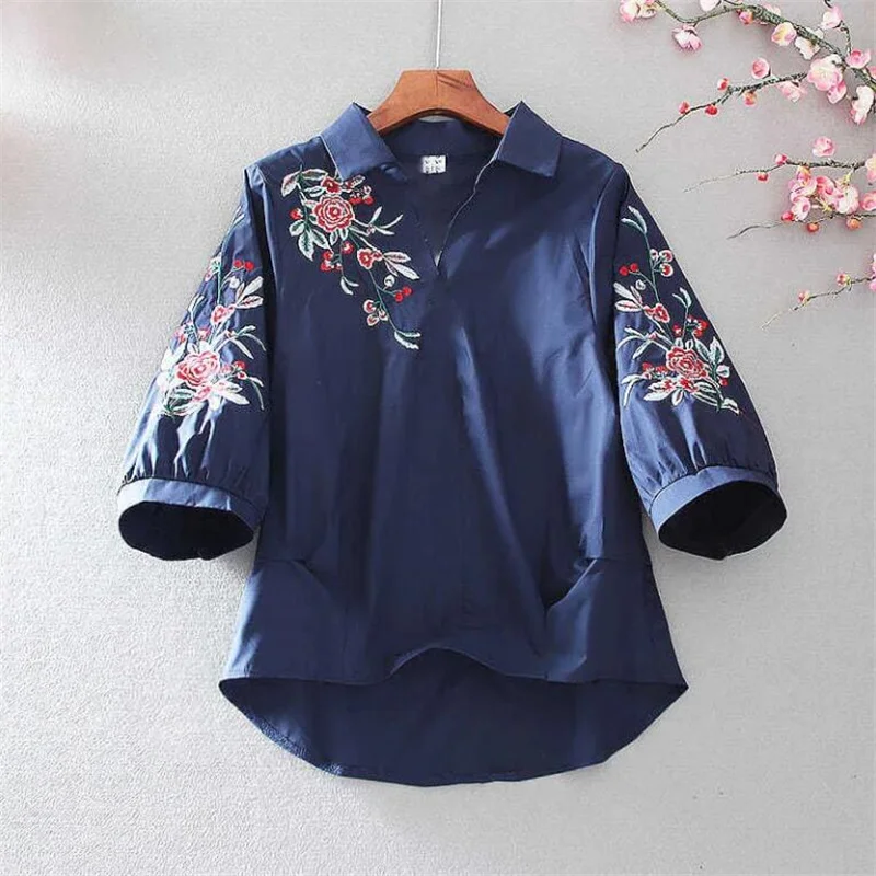

Loose Embroidery Flower Blouses Women Shirt Retro Literary Half Sleeve Summer Woman Shirt Lapel Lantern Sleeve Thin Female Shirt