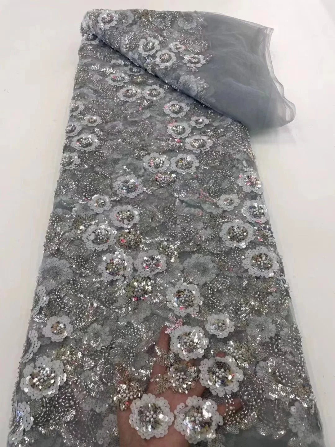 

high-end Handmade Beads Lace Latest African Lace Fabric High Quality Embroidery French Nigerian Net Lace Fabrics for Sewing