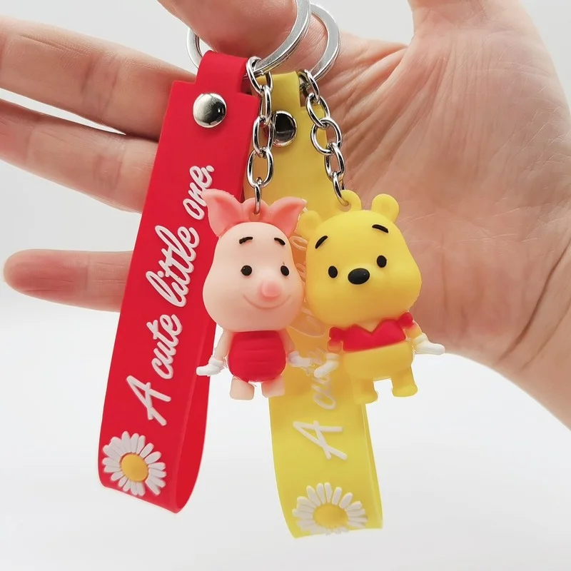 Подвеска в виде Микки и Минни из мультфильма |