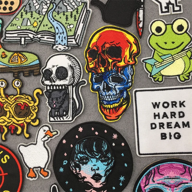 

Scenery Iron on Stripe for Jacket Clothing Thermoadhesive Patches Sewing Punk and Cartoon Skull Sewing Clothes Hooks