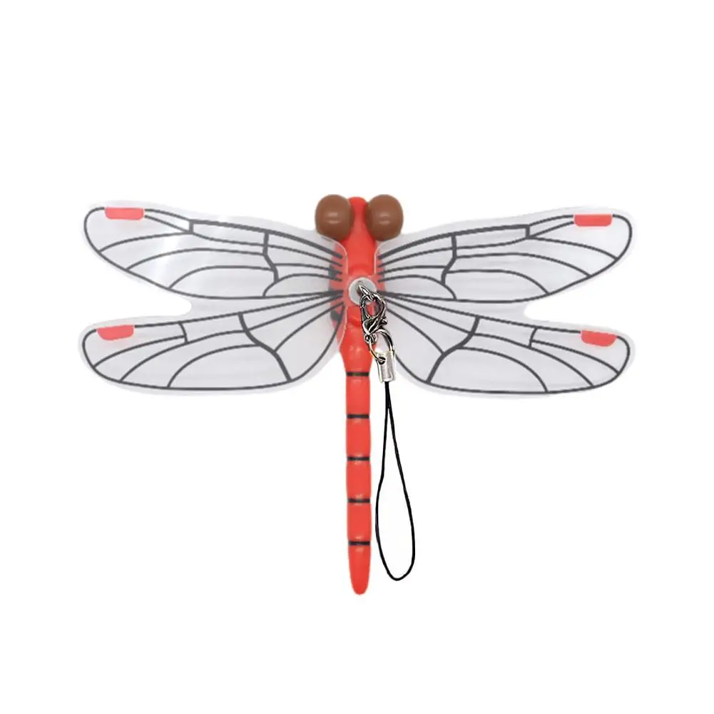 Моделирование большой стрекозы для отпугивания насекомых на открытом воздухе