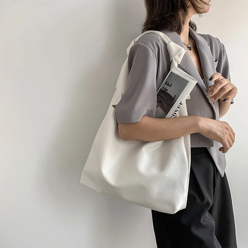 

2022 New Fashion Soft Leather Shopping Tote Bag Ins Style Classic Shoulder Bag Luxury Designer Women Bag