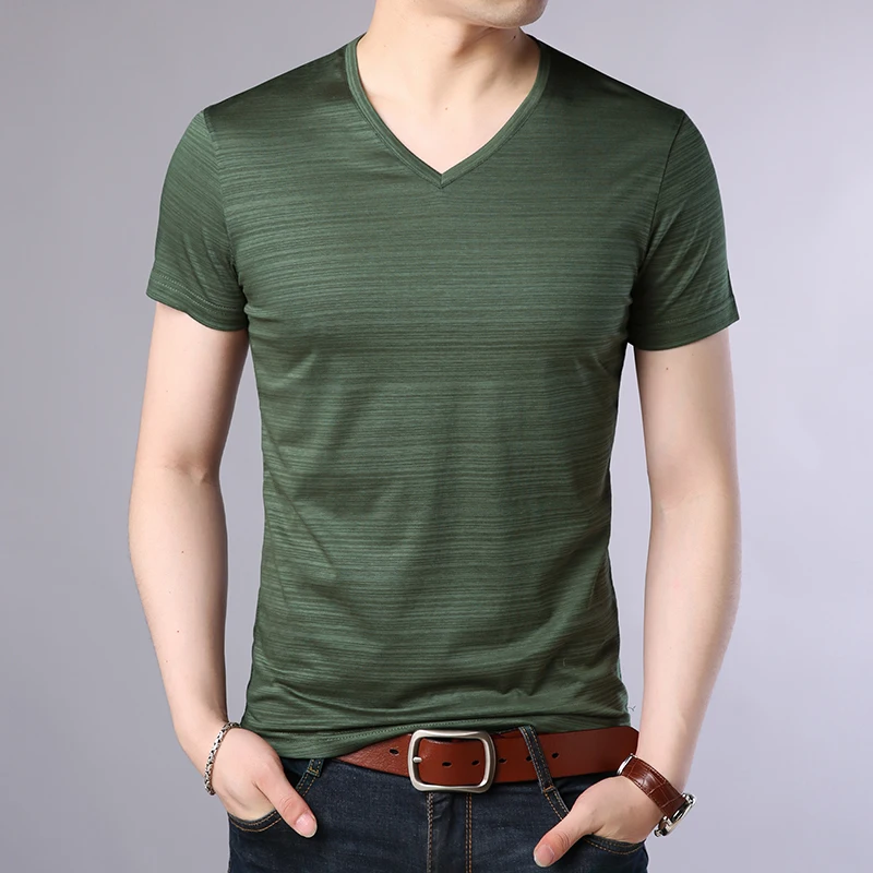 

2023 New Fashion Brand T Shirts Men Solid Color V Neck Trends Streetwear Tops Summer Top Grade Short Sleeve Tshirts Men Clothing