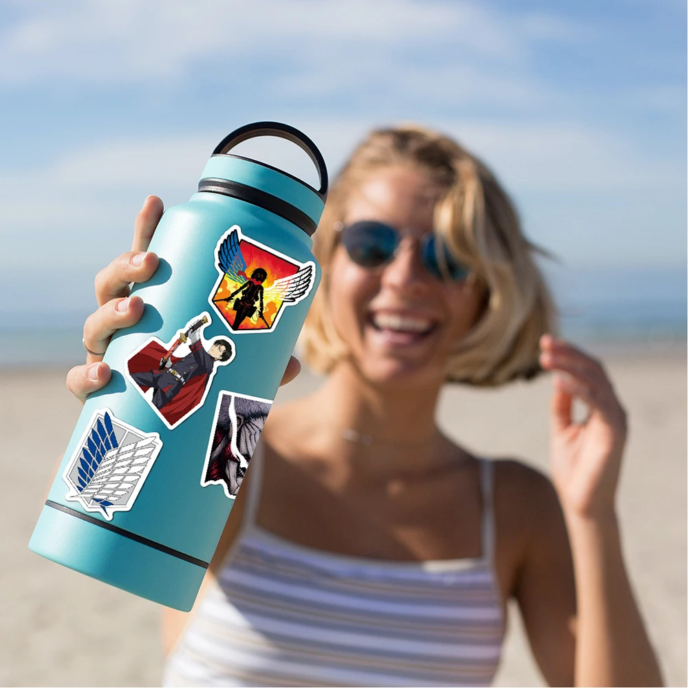 Bandai водонепроницаемые аниме Атака на титановые наклейки для телефонов и бутылок