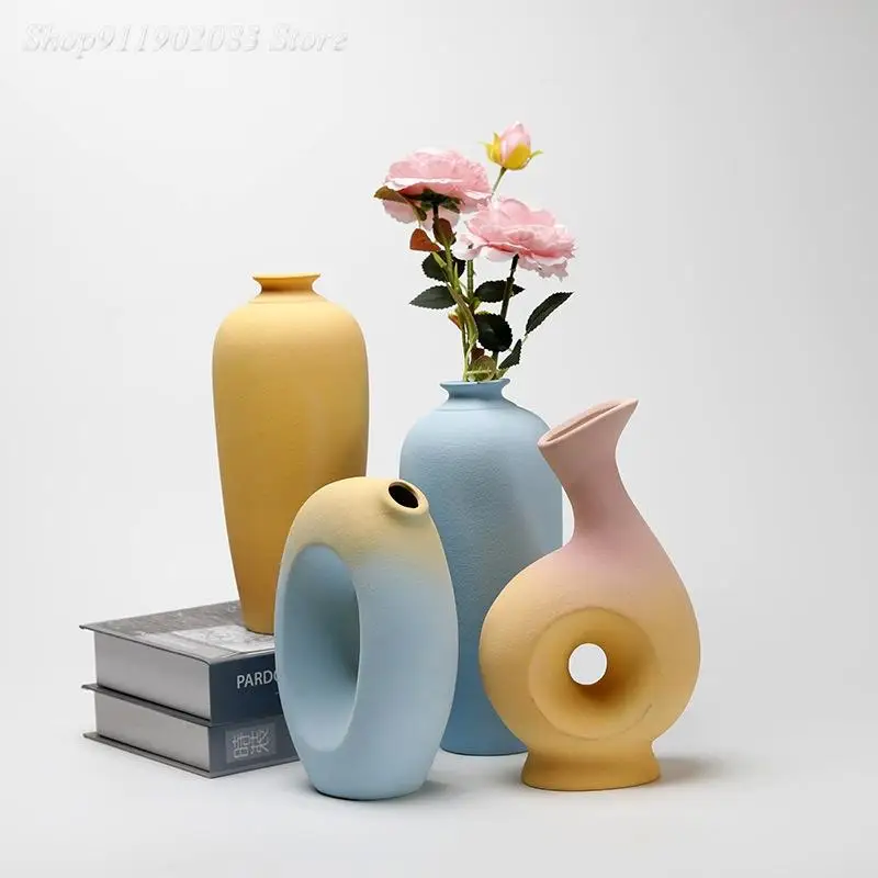 

Ceramic Vase Geometric Gradient Hollow Out Handmade Flower Arrangement Flower Vase Home Decoration Ceramic Handicraft Ornaments