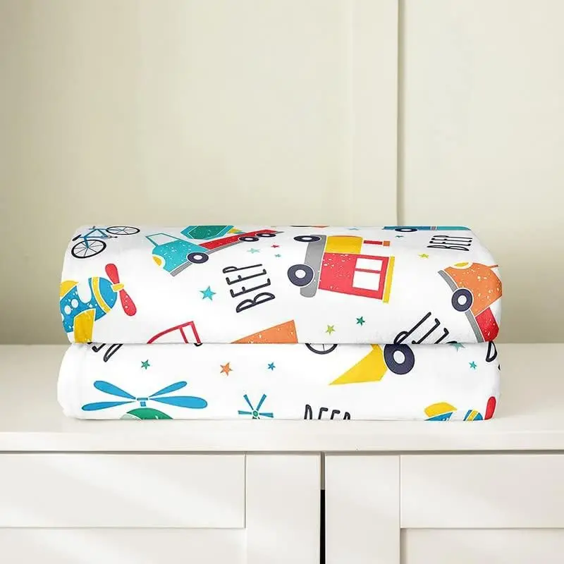 Фланелевое флисовое покрывало с мультяшным рисунком всесезонное для