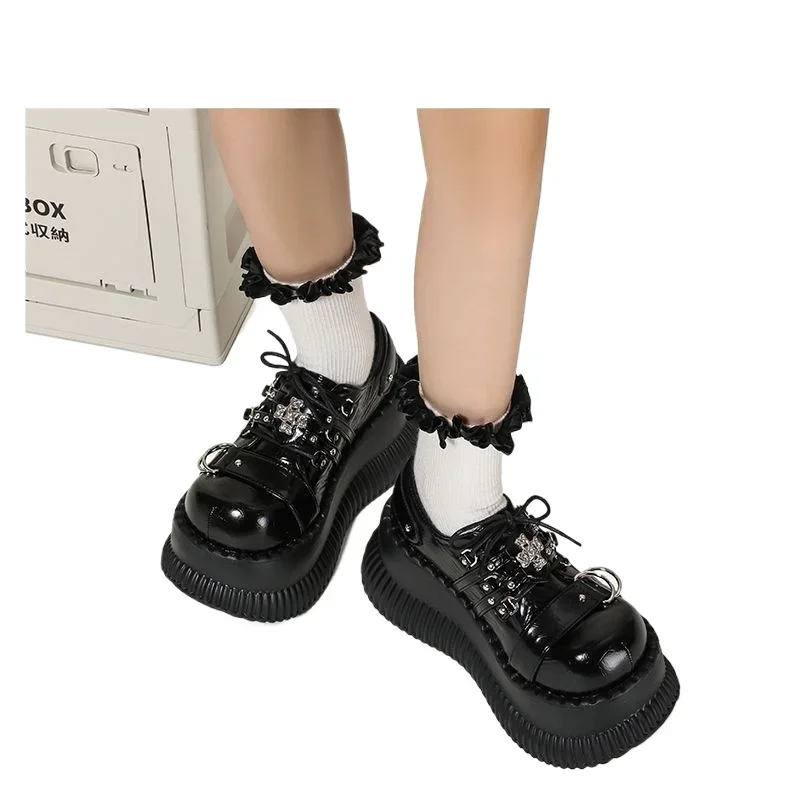 Новинка 2024 женские кожаные туфли Y2k с низким верхом на платформе красивые толстой