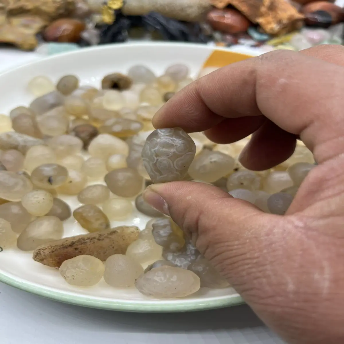Natural Crystal Raw Stone Inner Mongolia Gobi Desert White Agate Saccharine Agate Pictographic AgateEyes Agate A Plate