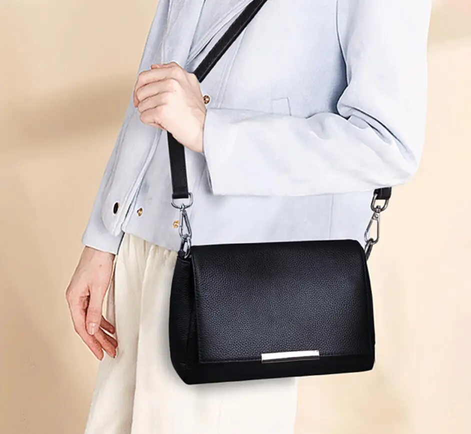 

2022 New Fashion Advanced Quality Leather Leather Bipyle -Shoulder Bag Designer Ladies Luxury Trim Mini Flip Small Square Bag