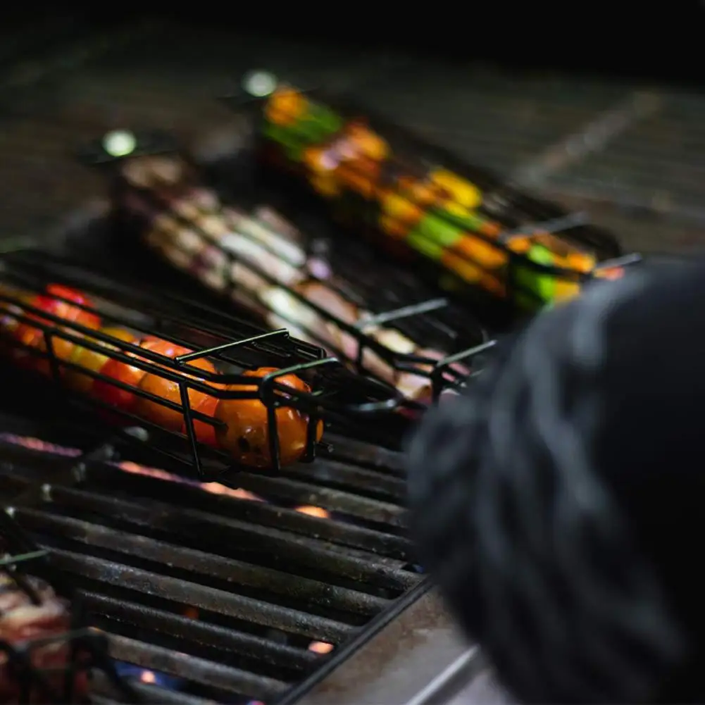 

Portable Stainless Steel Kabob Grilling Basket with Non-stick Coating Ideal for Vegetables Shrimps Meat Hot Dogs Bbq Tool