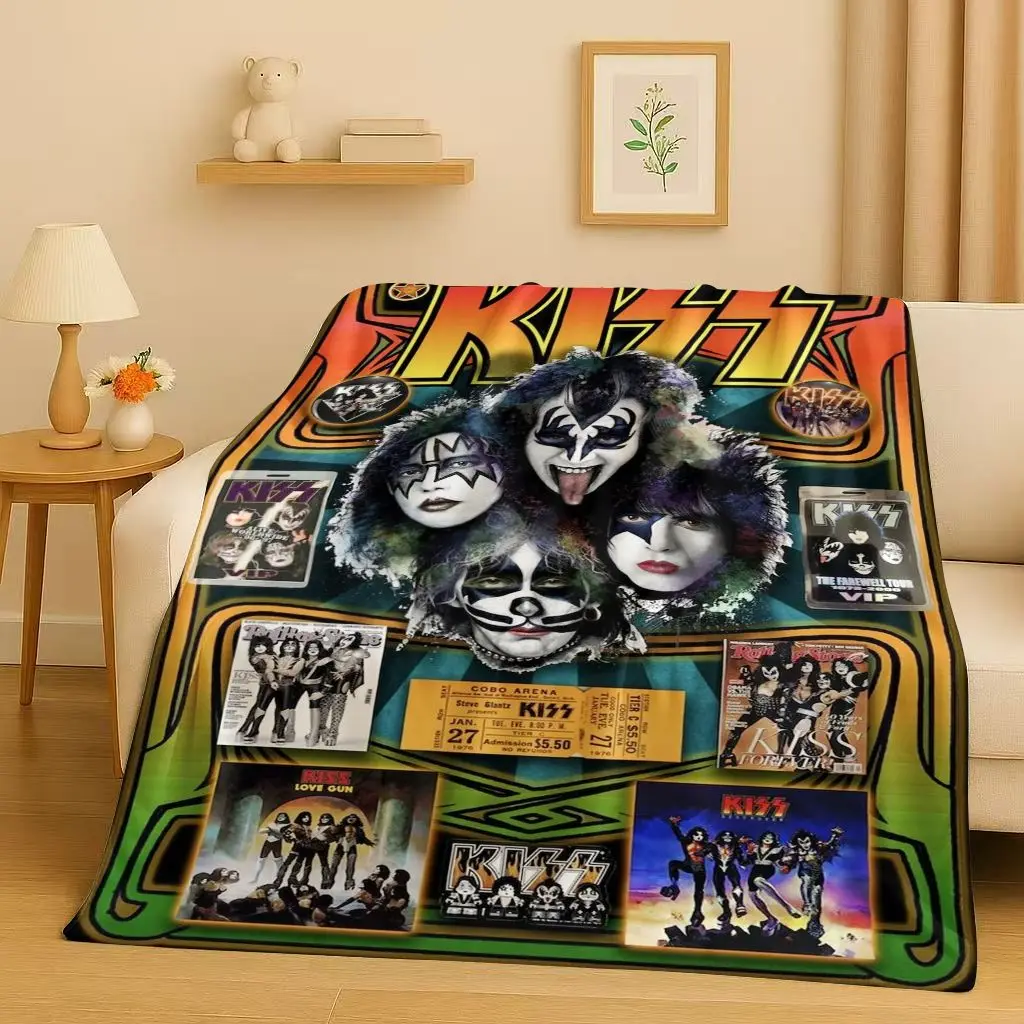 Фото 3D Classic Kiss Rock Heavy Metal Band Gene Simmons Flannel Blanket,Ultra Soft Plush Throw for Home Bedroom Bed Sofa Cover Office №4