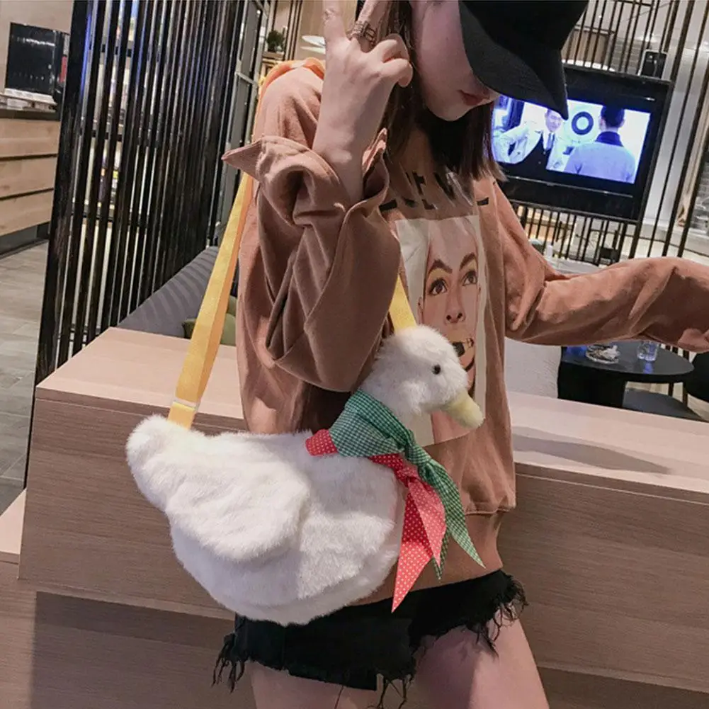 

Plush Crossbody Chicken Shoulder Bag For Women Cute Cartoon Duck Purse Mini Chain Bag Messenger Bag Tote Handbag Women Girls Bag