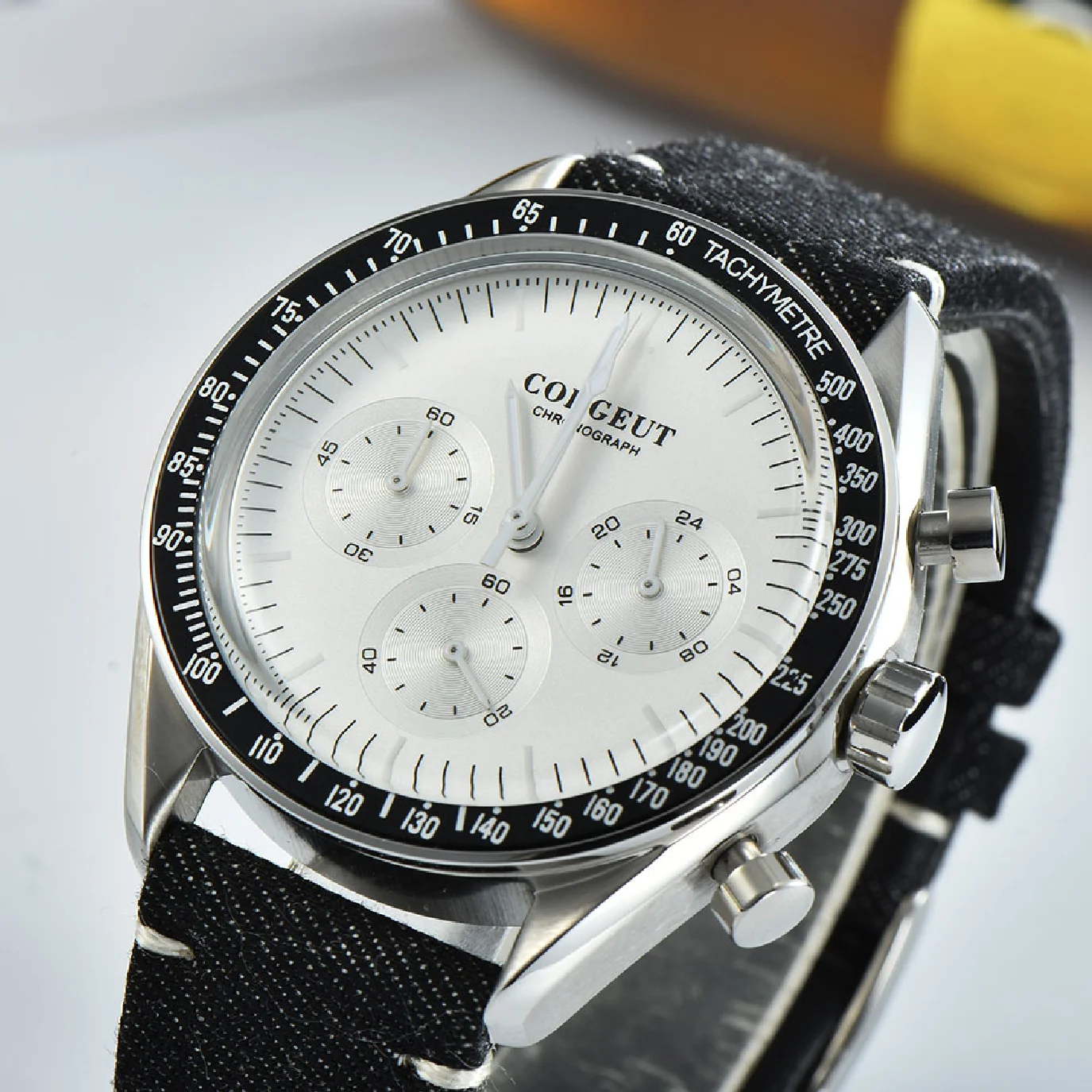 

40mm Corgeut Top Luxury Mens Watches Chronograph Quartz Watch Man Stainless Steel with Luminous Multifunction Watch White Face