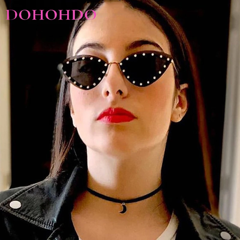 

2023 New Brand Triangle Cat Eye Sunglasses Alloy Rimless Crystal Shiny Sun Glasses Female Unique Elegant Green Rhinestone Shades