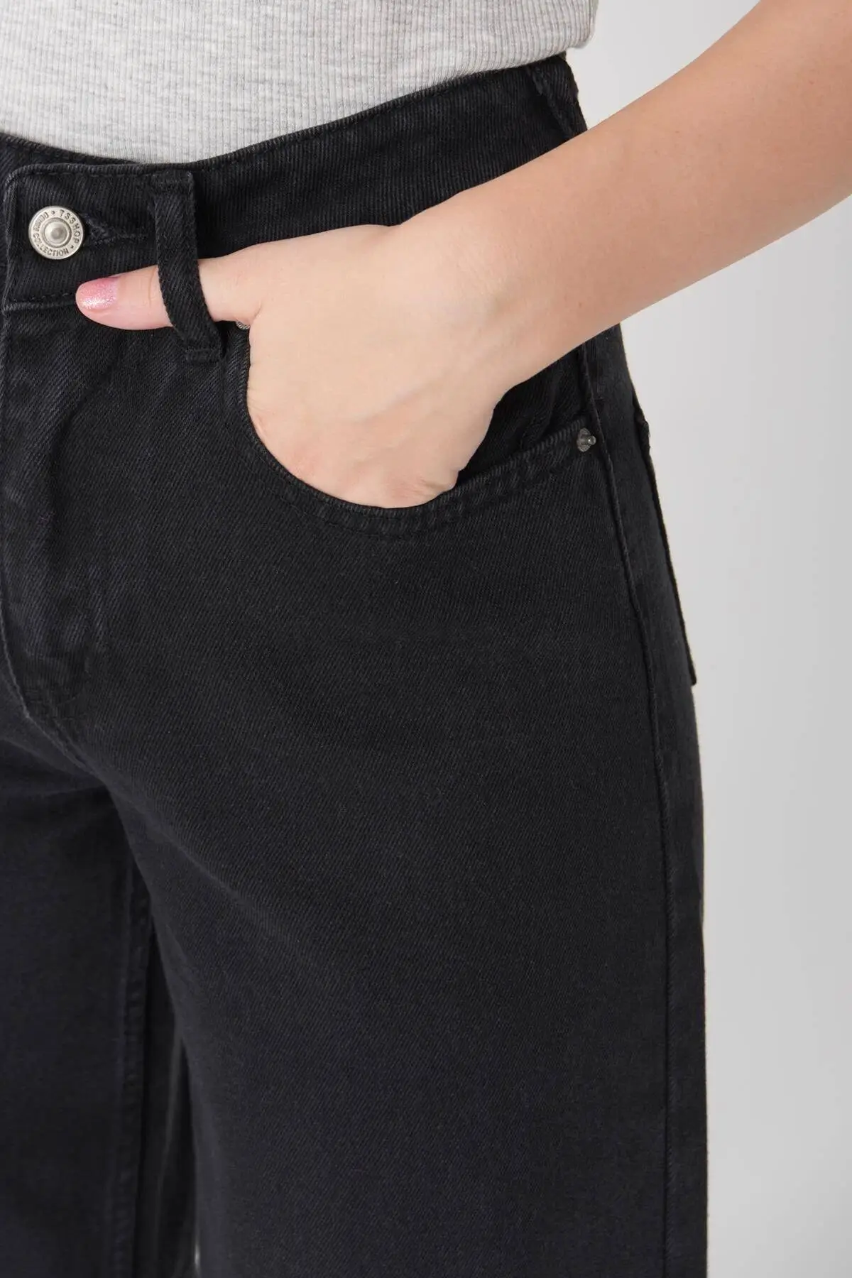 

Plenty of women smoked Advanced Cell Leg Trouser Women Jeans 2021