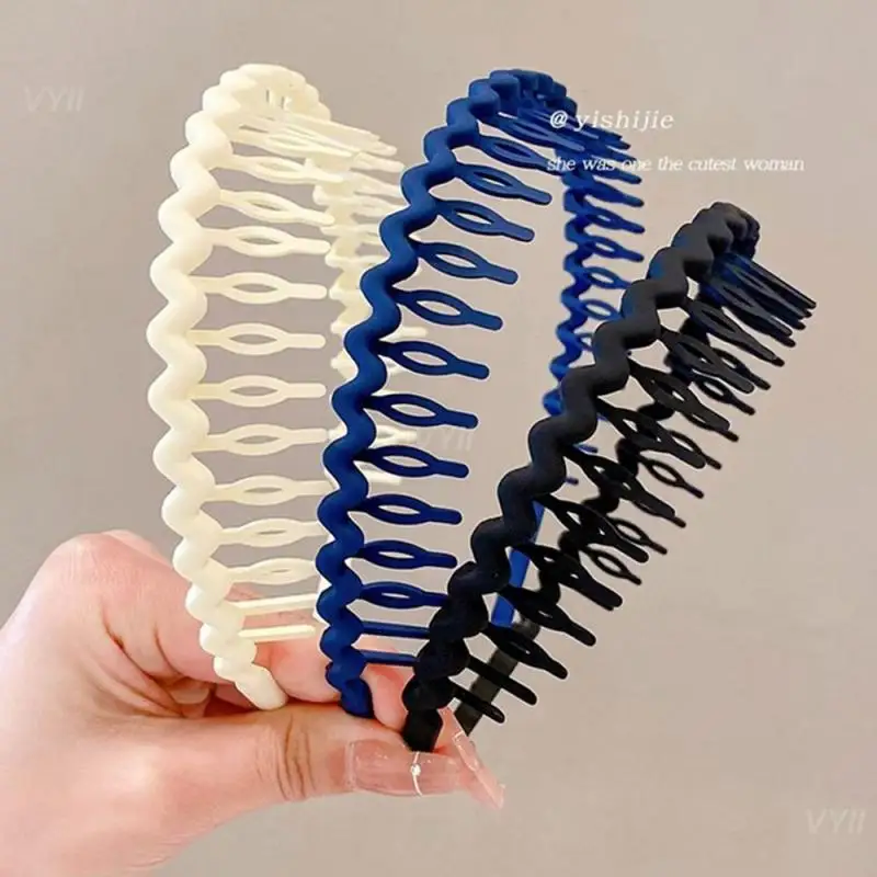 Волнистая повязка на голову легкая противоскользящая модная акриловая для волос