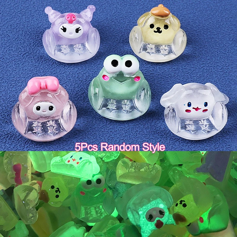 

5Pcs Luminous Sanrio Ornament Mini Cartoon Melody Cinnamon Kuromi Doll Micro Landscape Decoration Dollhouse Miniature Toy