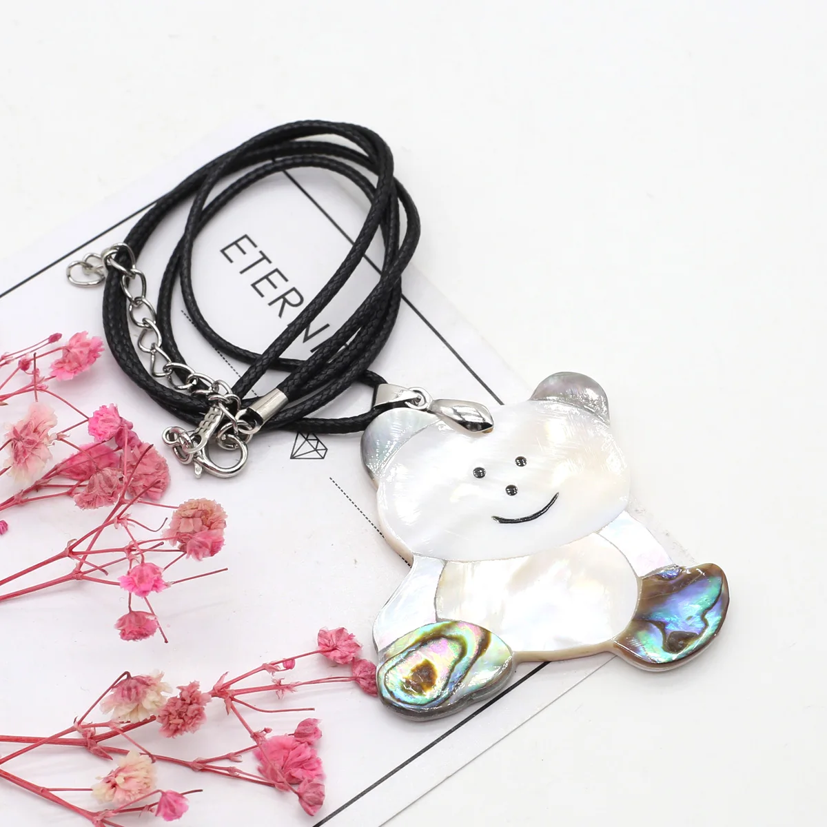 

Natural Shell Pendant Necklace Bear Shape Abalone White Black Shell Wax Cord Charms for Jewelry Party Gift