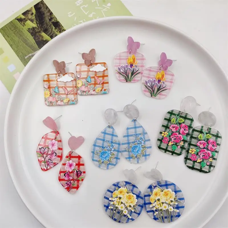 

Butterfly Embossed Print Colorful Flower Acrylic Earrings Korean Fashion Handmade Flower Retro Personality Wedding Party Jewelry