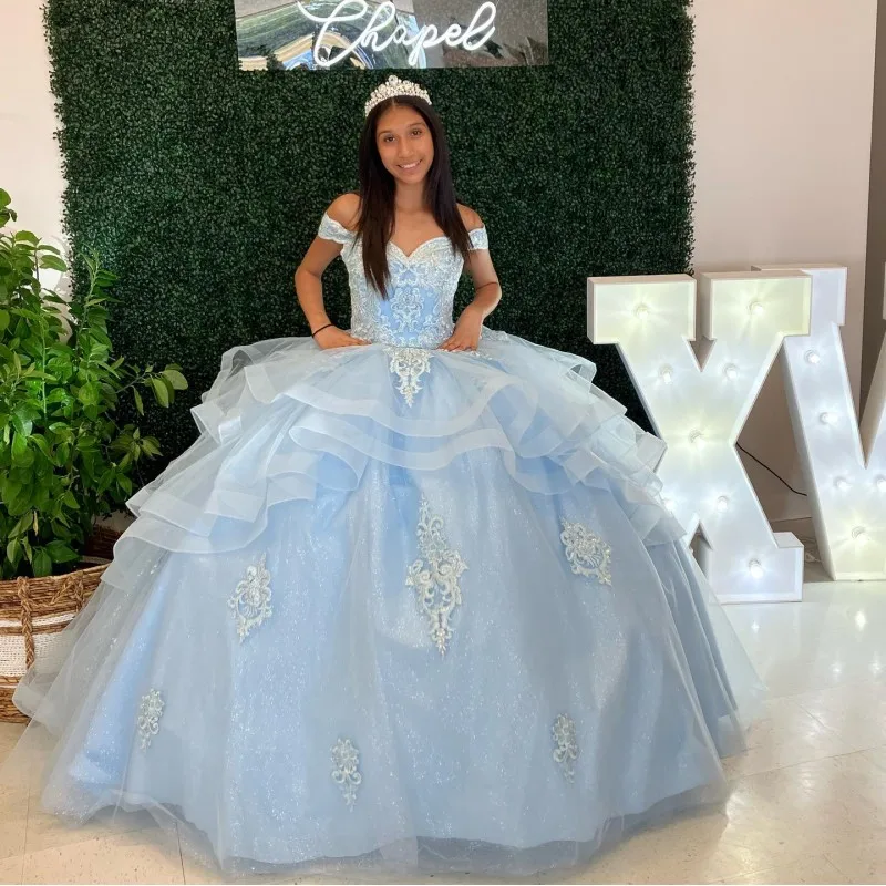 

Sky Blue Shiny Quinceanera Dresses Ball Gown Applique Off the Shoulder Vestidos 15th Birthday Party Princess Sweet 16 Dress