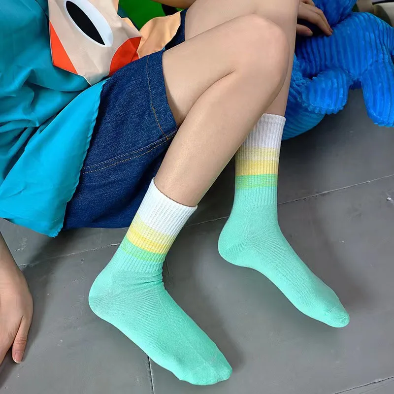 3pairs Gradient Color Socks for Women Breathable Cotton Sweat-absorbing Girls Sock Casual Comfortable High Quality Ankle Sox
