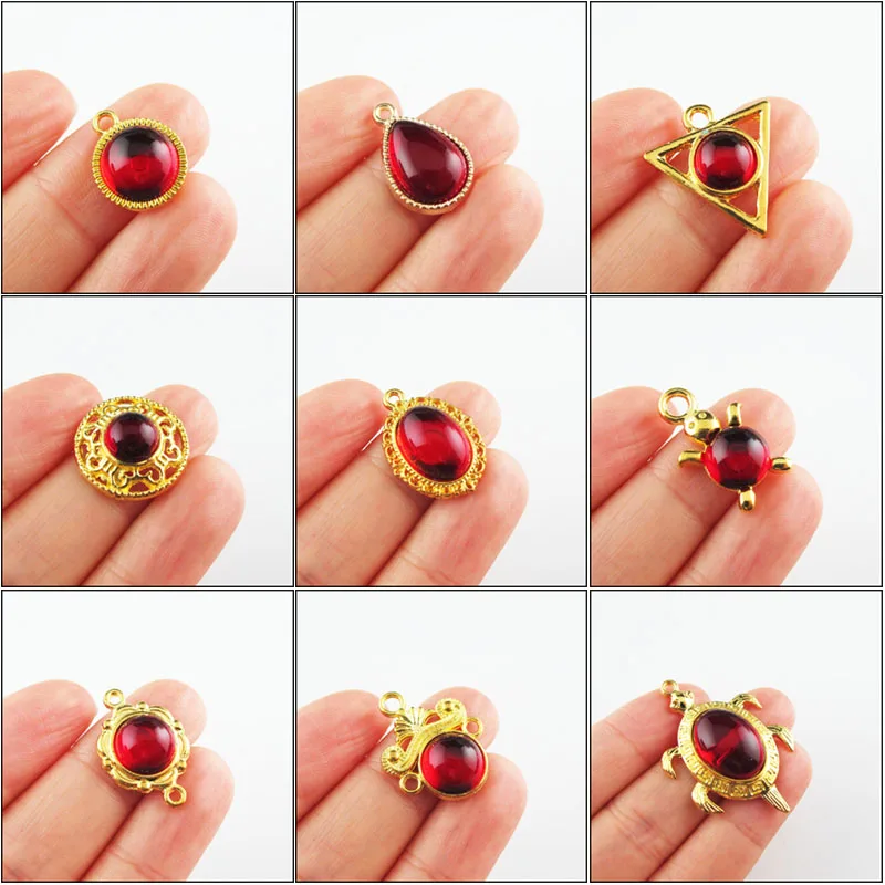 

Fashion New Animal Tortoise Eye Triangle Teardrop Flower Charms Red Glaze Gold Color Pendants Retro