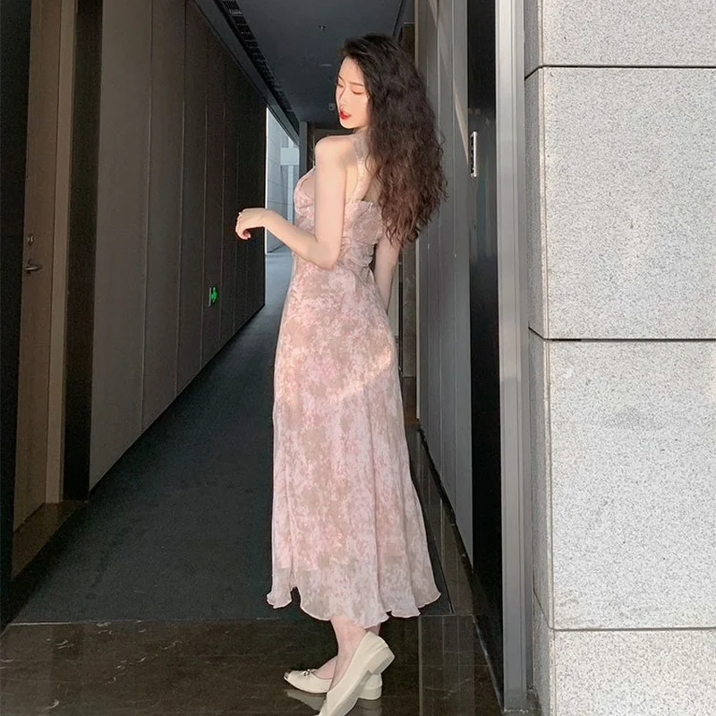 

French Halterneck Elegant Dress Women Sweet Gentle Wind Waist Mid-length Dresses Beach Style Floral Holiday Fishtail Fairy Skirt