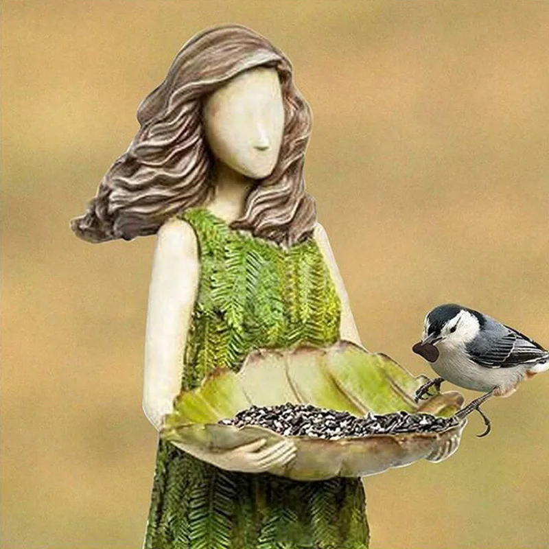 Fairy Tale Forest Girl Bird Feeder Resin Crafts Outdoor Garden Statue Garden Lawn Decoration Resin Ornaments