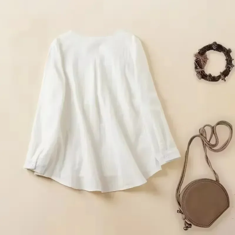 Лидер продаж 2024 женская хлопково-льняная блузка с v-образным вырезом и вышивкой