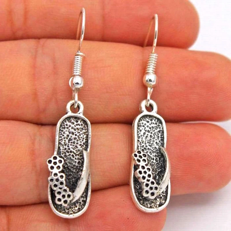 

New Retro Herringbone Slippers Earrings European and American Fashion Creative Holiday Gifts Small Earrings