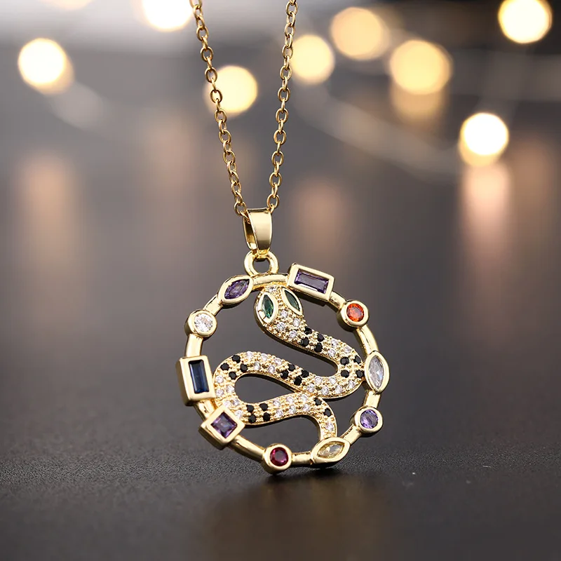 

WANGAIYAO copper zircon micro-set 18K gold-plated animal pendant snake-shaped necklace pendant female INS cute style collarbone