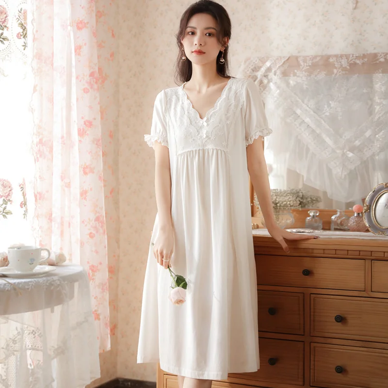 Short sleeved nightdress women's new cotton loose summer V-neck palace Princess sweet home pajamas