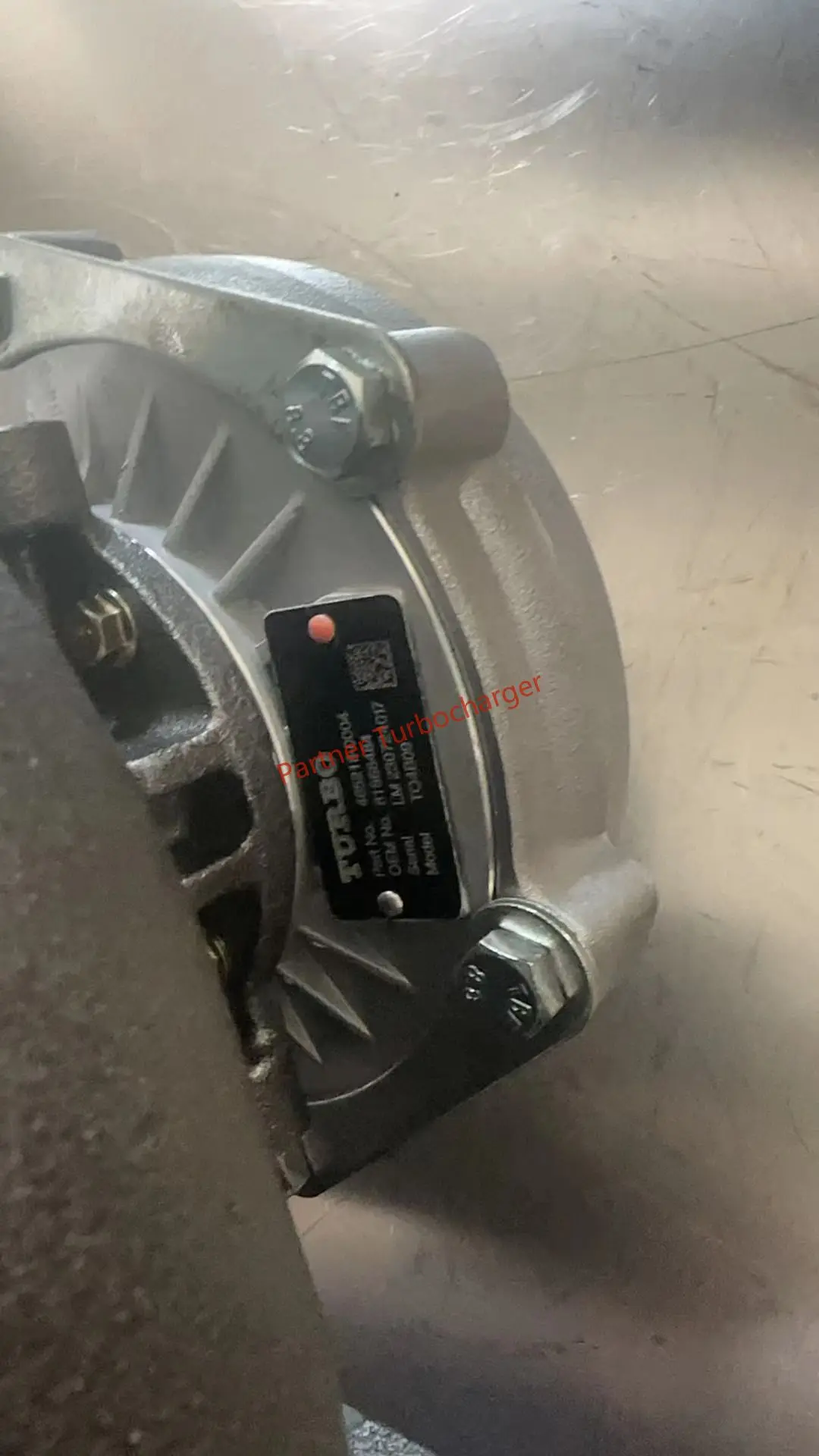 Турбокомпрессор T04B09 465218-5008S 4652180003 4652180008 E2NN6K682AA E2NN6K682BA турбозарядное устройство