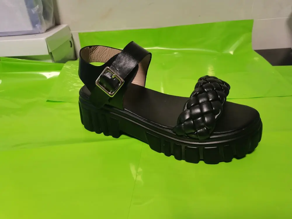 Women 39 Elegant Ladies Leather Sandals Summer Rhombus Plaid Sandals Casual Buckle Flat Platform Platform Sandals for Women 2023