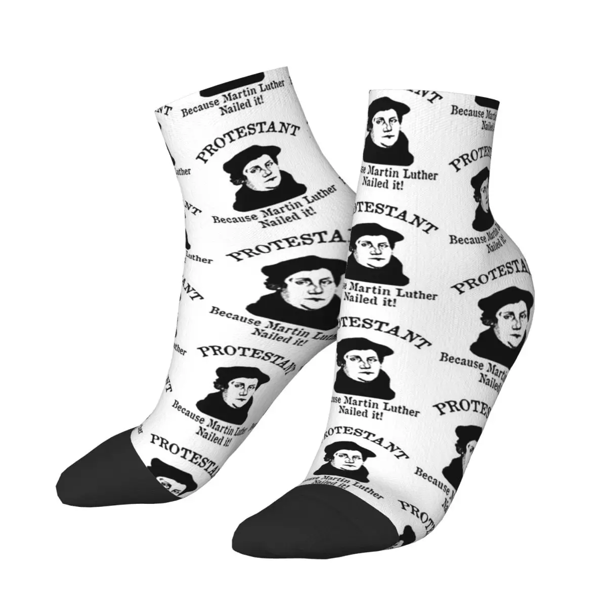 Протестт потому что Martin Luther Nailed It Носки для реформации протестана Чулки