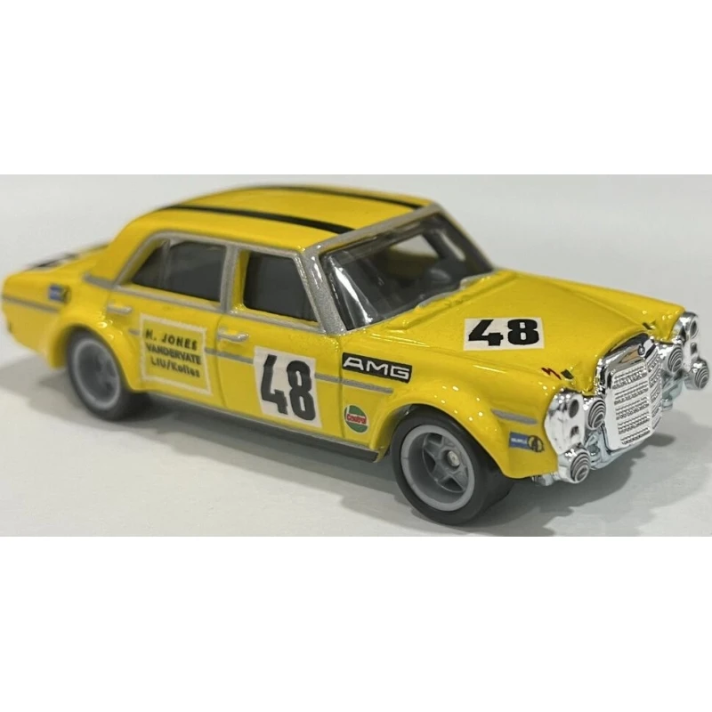 Mercedes Benz 300 sel AMG
