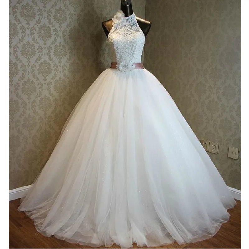 

Princess Wedding Dress 2021 Halter Neck Lace Appliques Floor Length Charming Robe De Mariee For Women Brides Lady Elegant