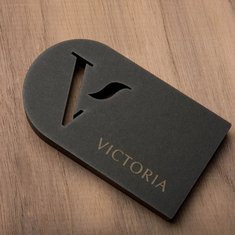 

Индивидуальная черная обрезная однотонная бумажная визитная карточка, личная Минималистичная визитная карточка