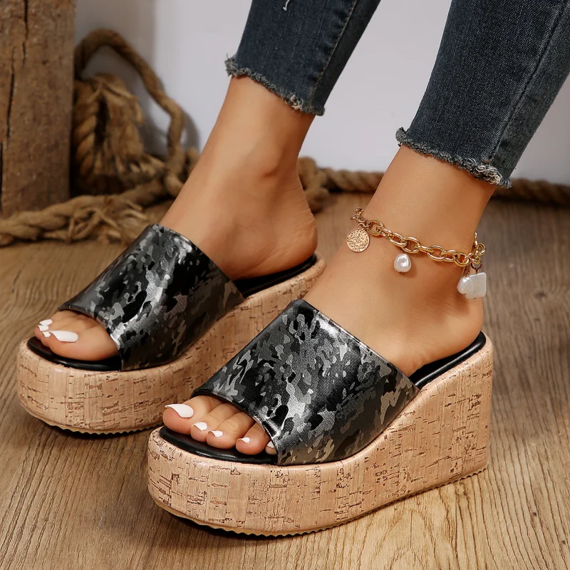 Women's Casual Wedge Platform Slippers 2023 Summer Fashion European Style Simply High Heel Sandals Ladies Outside Walking Shoes