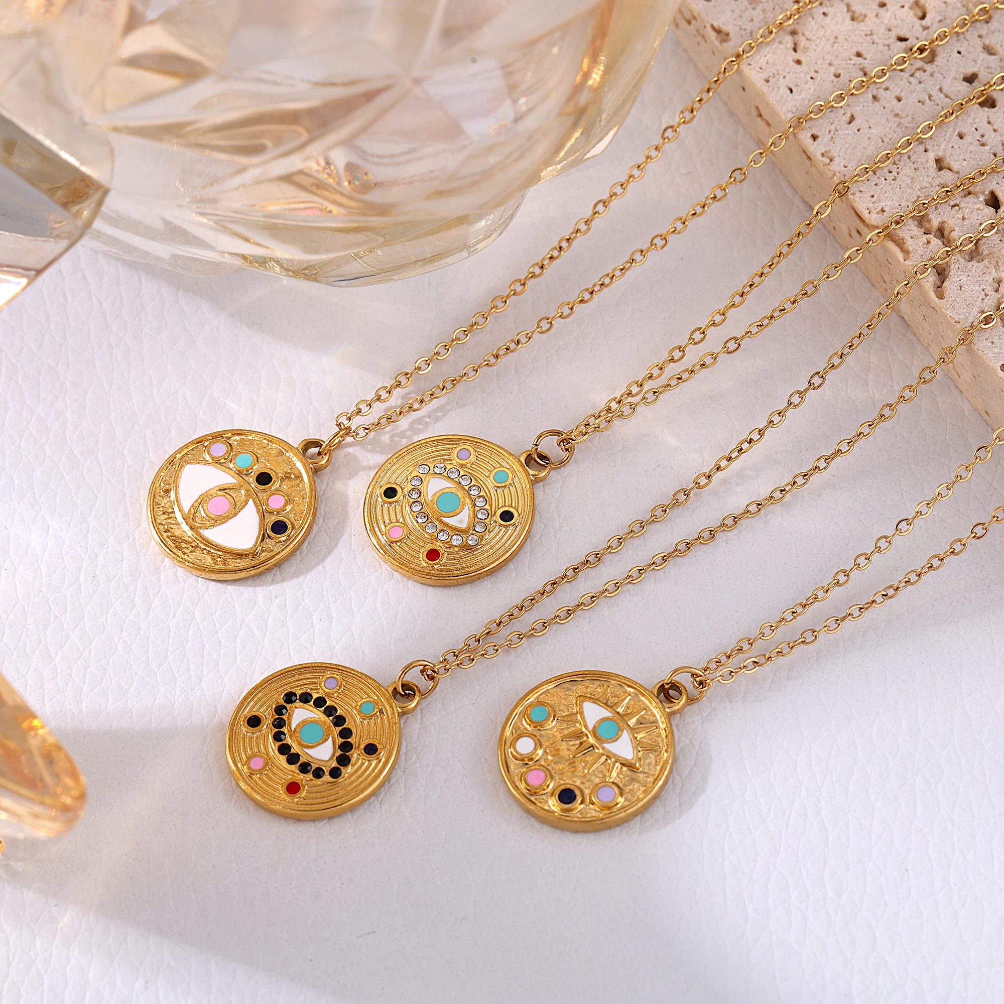 Ожерелье из нержавеющей стали с эмалью