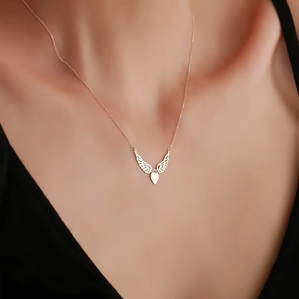 

Stainless Steel Necklaces Angel Wings Pendants Fashion Choker Chains Kpop Necklace For Women Jewelry Party Goth Wedding Gifts